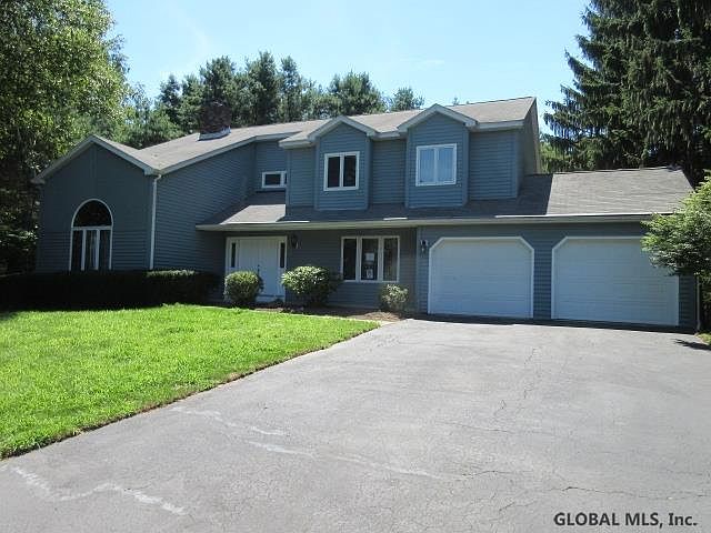 1st image of 8 Zamora Ct