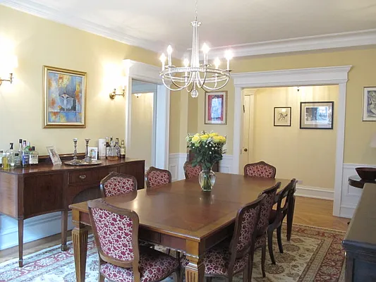 Sold by Roxann Realty LLC | media 1