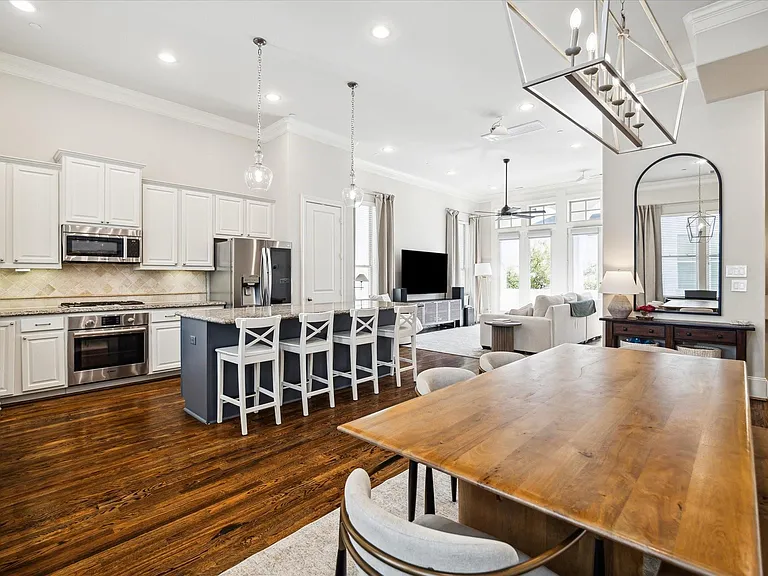 2717 Cohn St — Photo 13