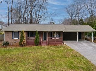 1025 Wilburn Ln, King, NC 27021