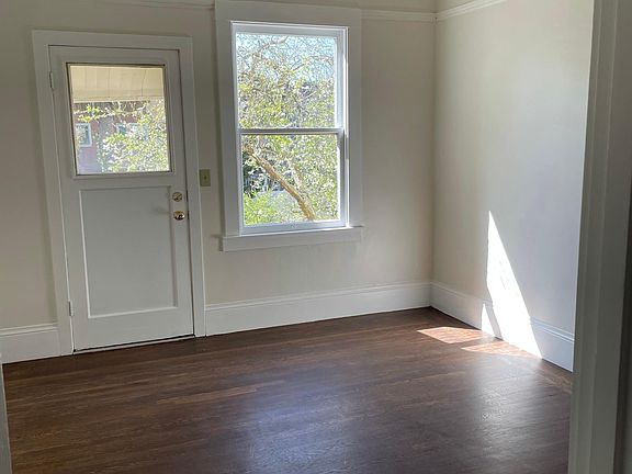 4th image of 1261A 17th Ave