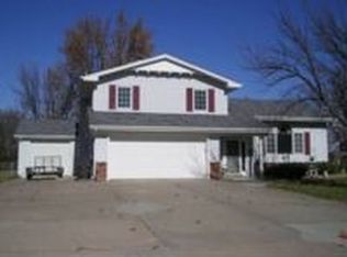 4258 Nevada Ave, Grand Island, NE 68803