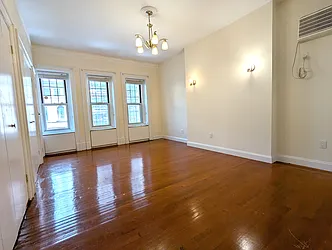 Rented by Manhattan Spaces