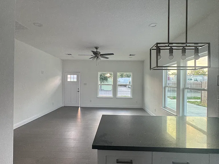 8001 Buchanan St #B — Photo 2
