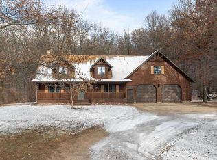 E920 Bartel Rd, Waupaca, WI 54981