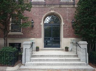 1258 Beacon St APT 2, Brookline, MA 02446