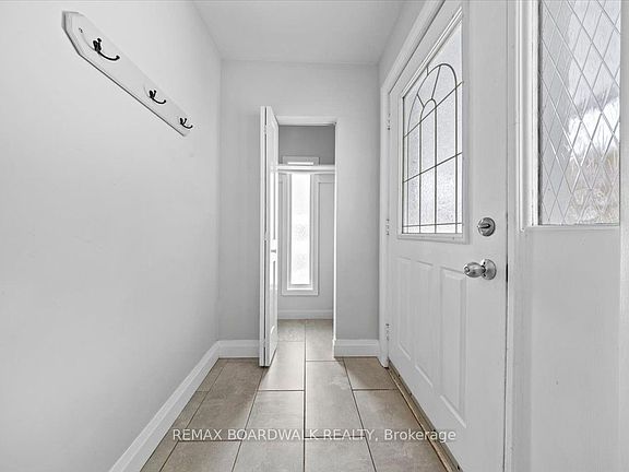 2nd image of 21 Turtleback Way