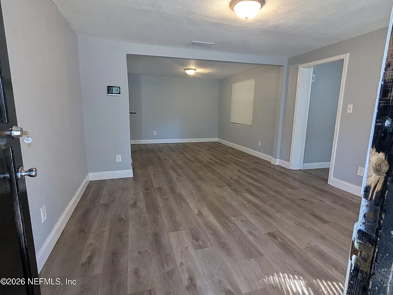 1834 Meharry Ave — Photo 4
