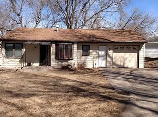 642 10th St, Syracuse, NE 68446