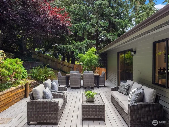 6560 81st Avenue SE, Mercer Island, WA 98040