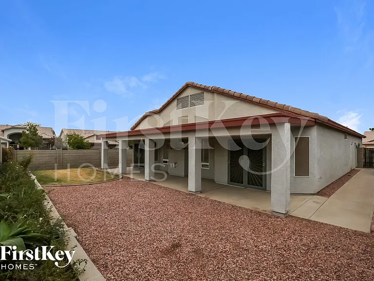 1027 W Samantha Way — Photo 14