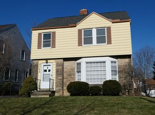 4365 Silsby Rd, University Heights, OH 44118