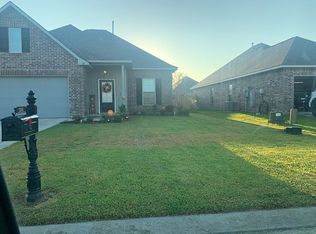 4121 Russell St, Sulphur, LA 70665