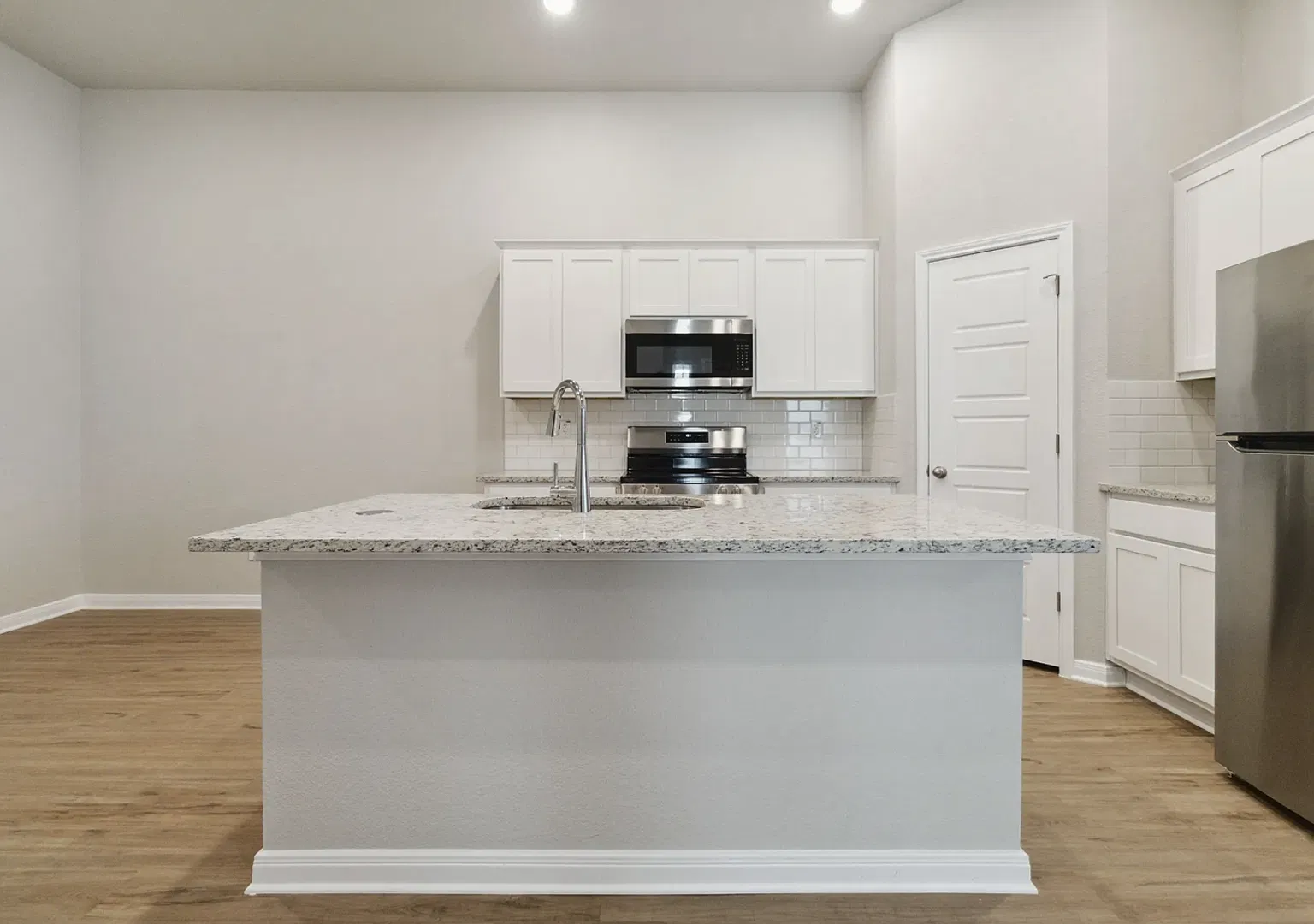 Luxury Duplex | 3 Bed/2 Bath | 1-Story | Covered Patio | Near Randolph AFB & Ft Sam — Photo 3