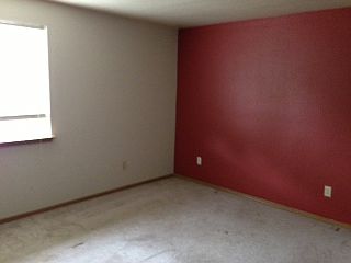 4th image of 60 E Sycamore Pl