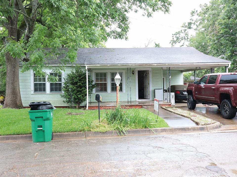 1st image of 805 S Micheaux Ave
