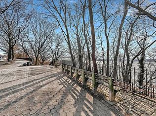 25 Oliver St #3I, Brooklyn, NY