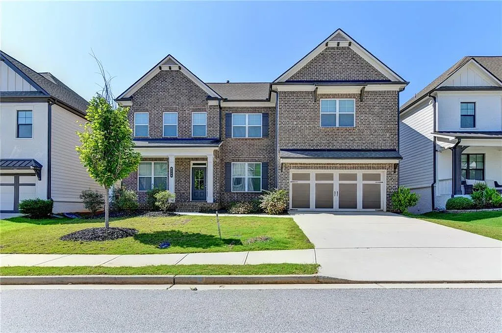 5 bed, 4.0 bath, 3860 sqft, $3,350 — Photo 1