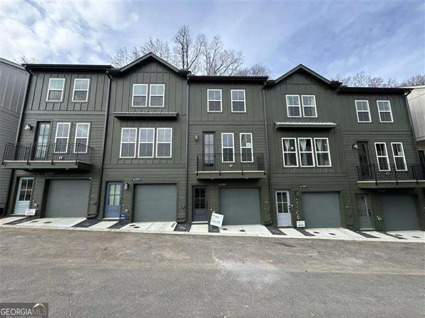 1379 Breezy Cir SE #93, Atlanta, GA 30315