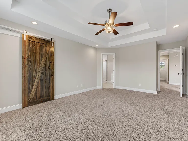 792 Crestone Ln — Photo 17