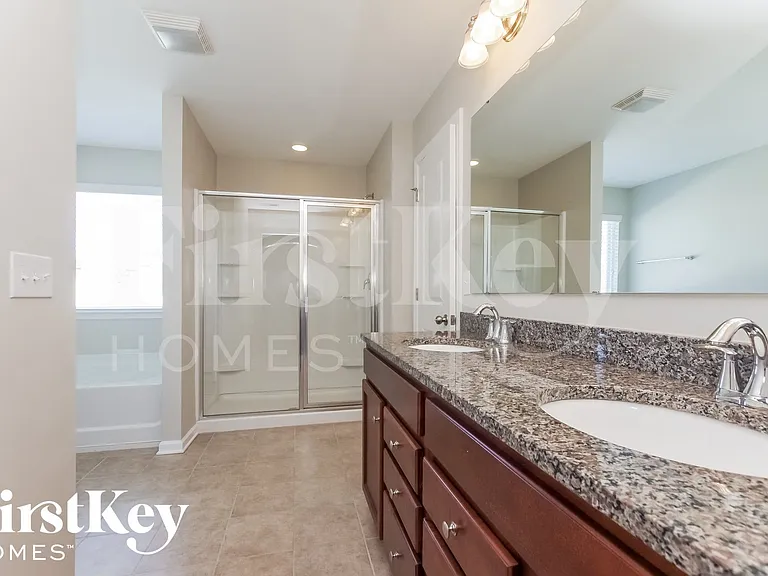2605 Impatien Dr — Photo 10