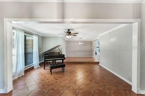 5th image of 306 N SWEETWATER COVE BOULEVARD