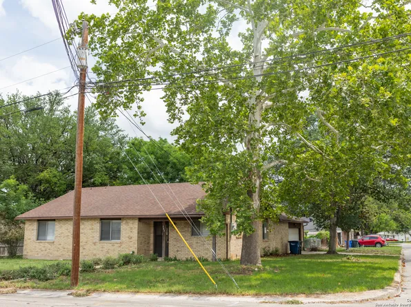 345 PRINCE DR, New Braunfels, TX 78130