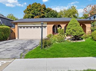 3387 Hannibal Rd, Burlington, ON L7M 1R9