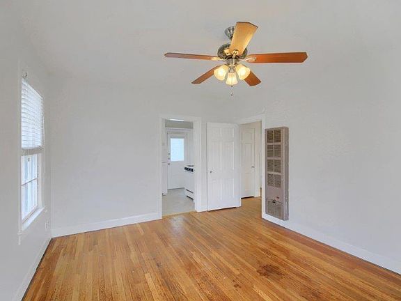 3rd image of 3211 Tom Green St