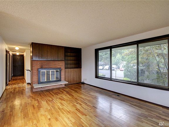 5th image of 455 Alta Vista Pl