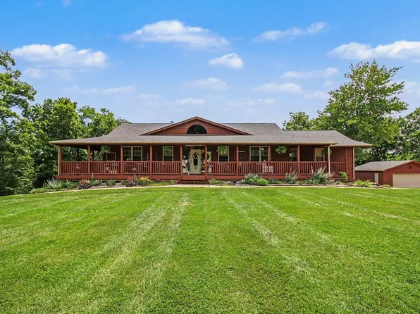 302 Bullock Pen Dr, Crittenden, KY 41030