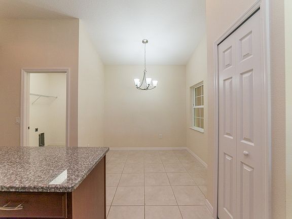 4th image of 4125 Bella Isle Cir