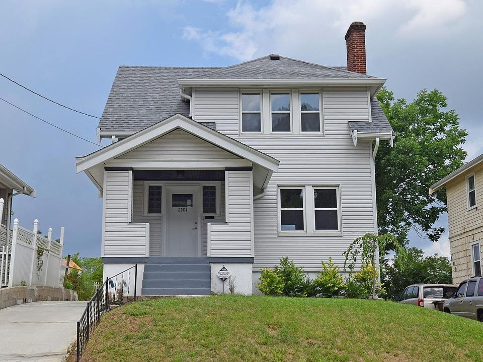 1st image of 2204 Crane Ave