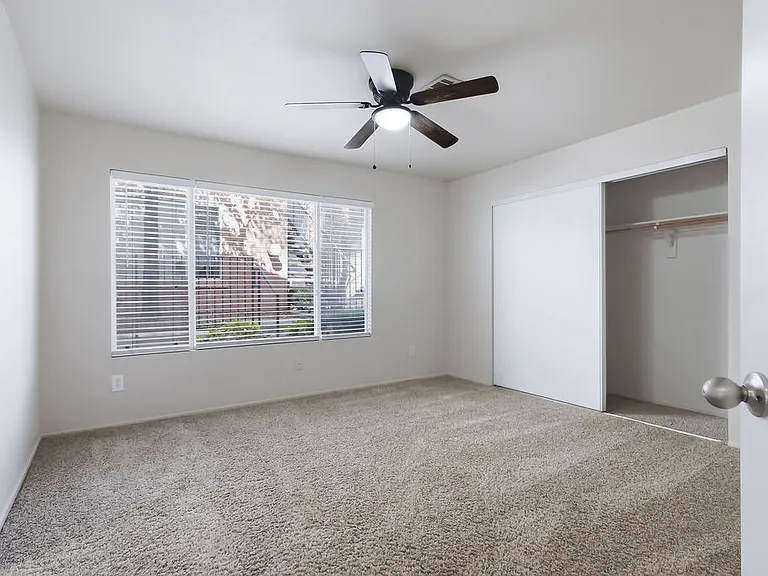 350 S Durango Dr #120-1 — Photo 19