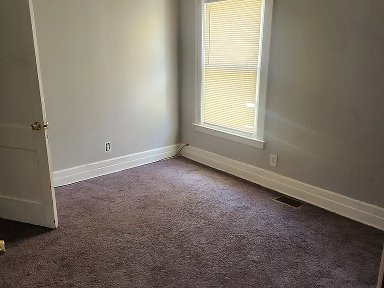 4260 Larchmont St #2 — Photo 8