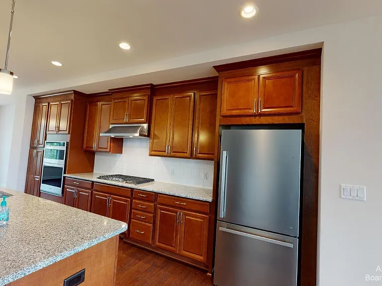 2704 S Spurway Dr — Photo 5