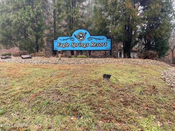 Wedge Tailed Ln, Sevierville, TN 37876