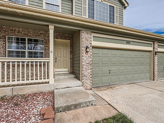 3rd image of 1109 N Tabor Dr