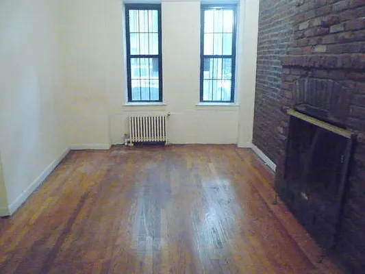 Rented by Picture Realty Inc. | media 6