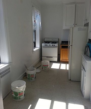 4th image of 8760 113th St APT 6G