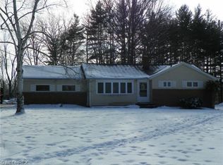 9991 Delsy Dr, North Royalton, OH
