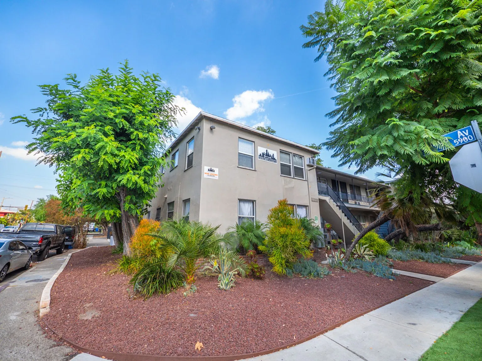 11355 Tiara St — Photo 3
