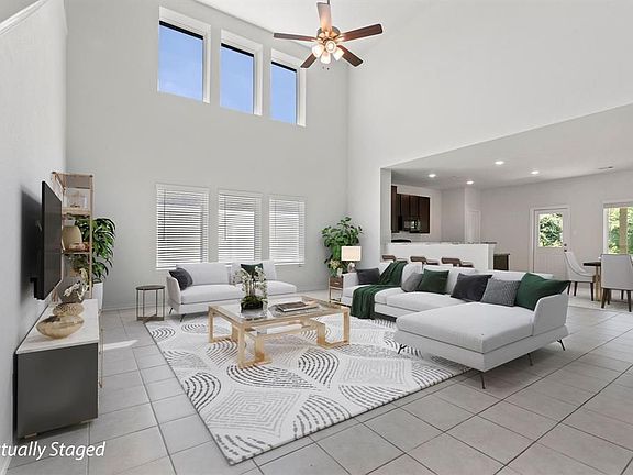 3rd image of 5319 Rivers Edge Dr