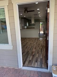 3rd image of 3717 1/2 E Lomitas Dr