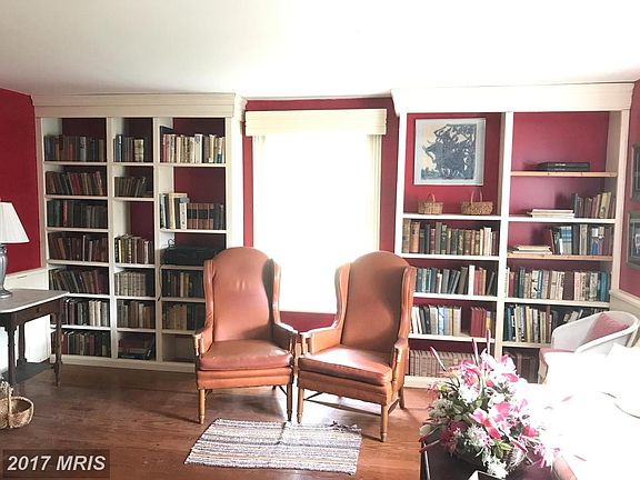 2nd image of 268 Woodley Ln