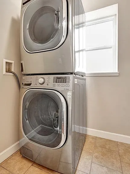 3908 McDonald Ave #1F — Photo 31