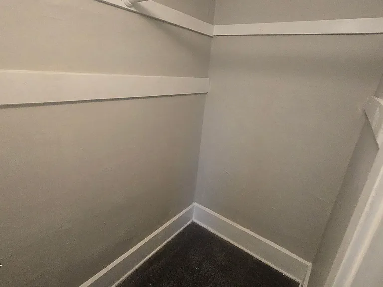 1422 Central Ave — Photo 7