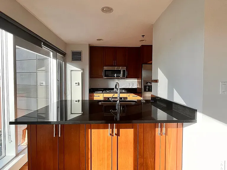 100 Exchange St #806 — Photo 10