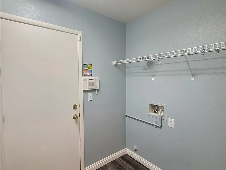 6172 Freedom Flag Ave — Photo 22