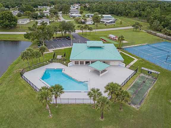 2nd image of 212 Albatross Way